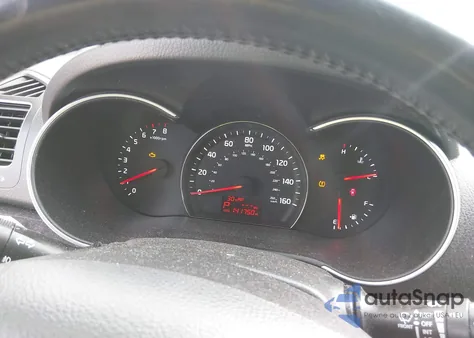 2014 Kia Sorento Lx z USA, uszkodzony, nr VIN 5XYKT3A64EG441426